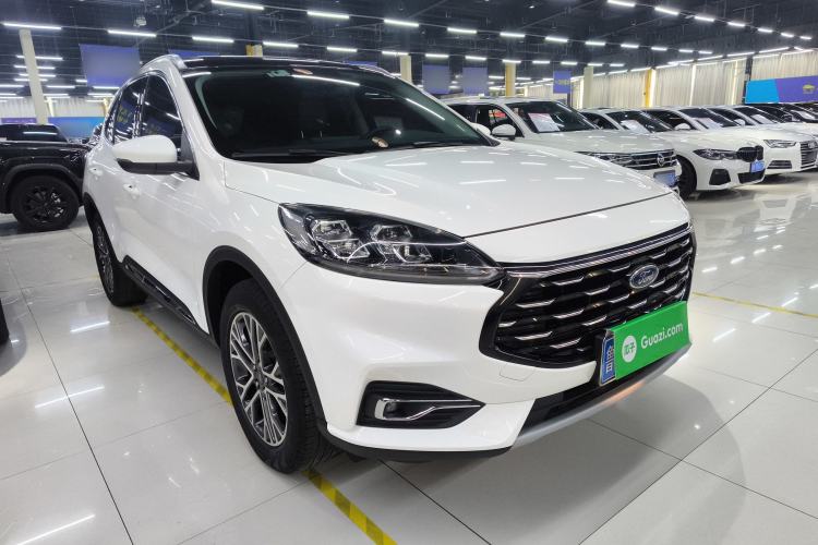 Used Ford Escape 2020 EcoBoost 245 Two-Wheel-Drive Titanium Edition