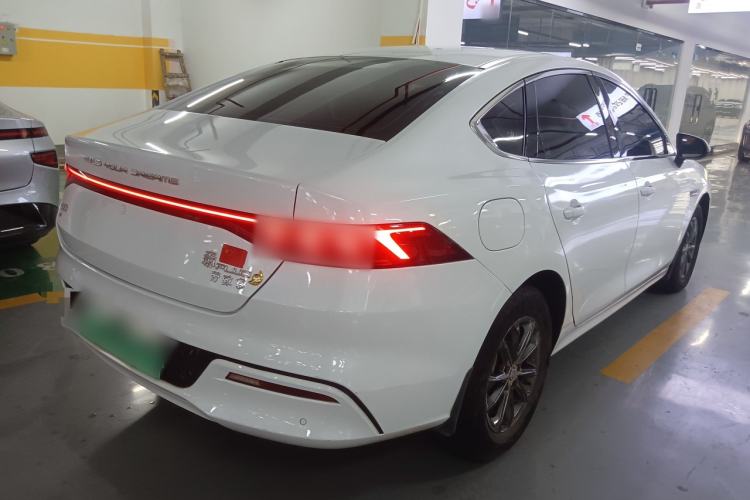 Used BYD Qin PLUS 2021 EV 420KM Commuter Edition
