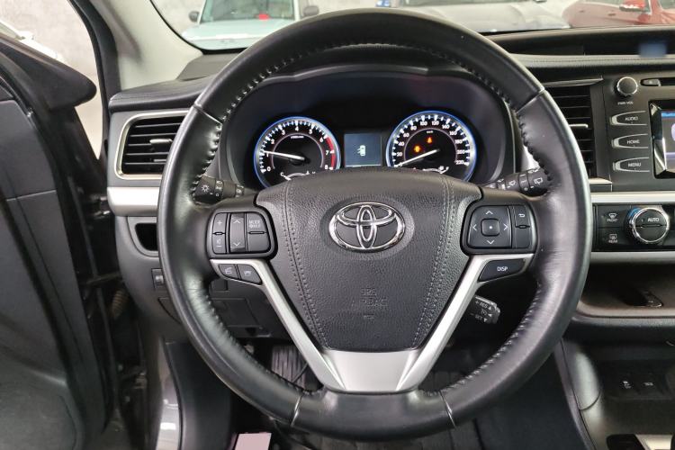 Used Toyota Highlander 2015 2.0T Four-Wheel Drive Luxury Edition 7-Seater
