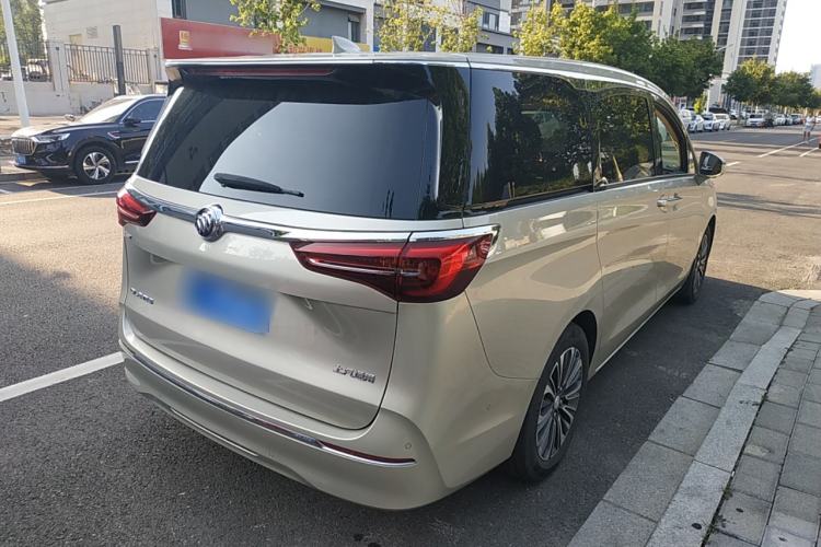 Used Buick GL8 2022 ES Land Cruiser 653T Luxury Model
