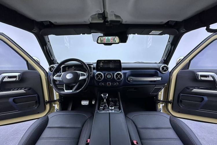 Used Beijing Auto BJ40 2019 2.3T Automatic Four-Wheel Drive Ring the Tower Champion Edition China VI