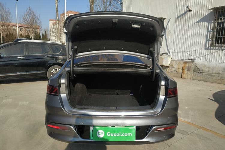 Used BYD Qin PLUS 2024 HONOR Edition DM-i 55KM Leading Model
