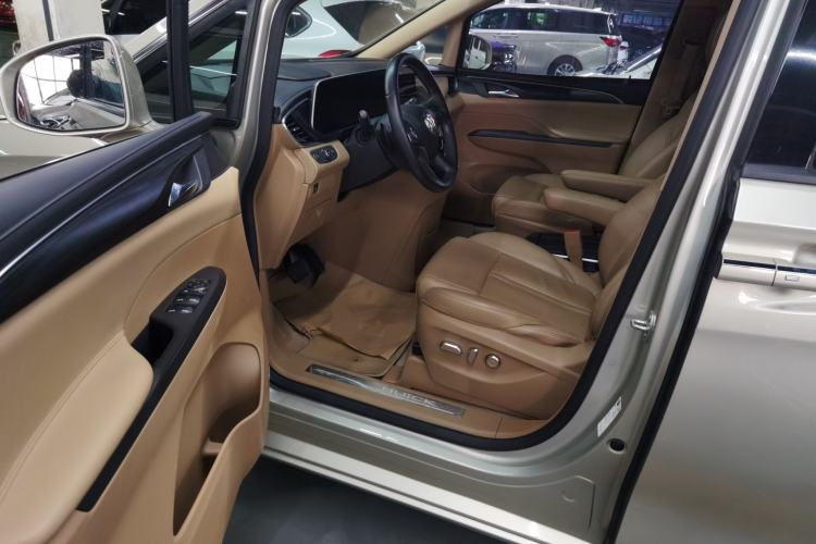 Used Buick GL8 2020 ES Land Cruiser 653T Flagship Model
