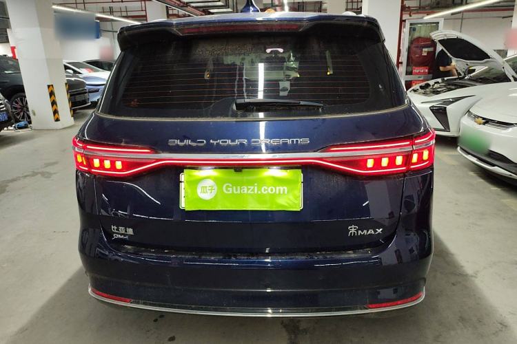 Used BYD Song MAX New Energy 2022 DM-i 105KM Prestige Model
