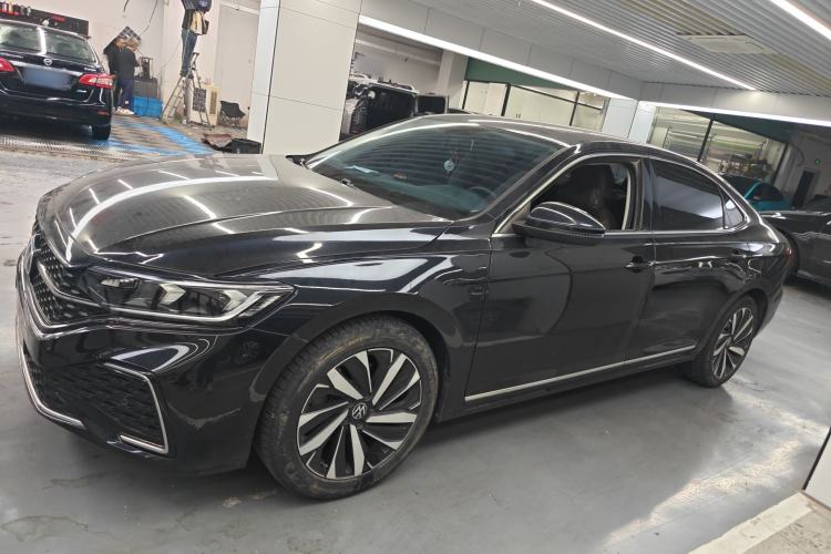 Used Volkswagen Passat 2022 330TSI Starry Elite Edition