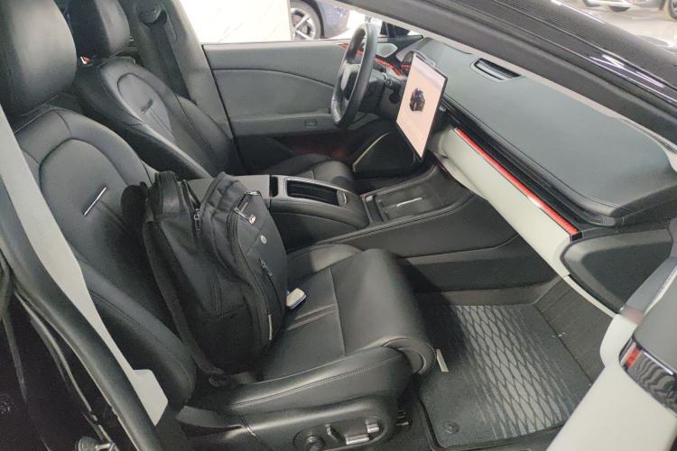 Used Zeekr 007 2024 Four-Wheel Drive Version 75 kWh
