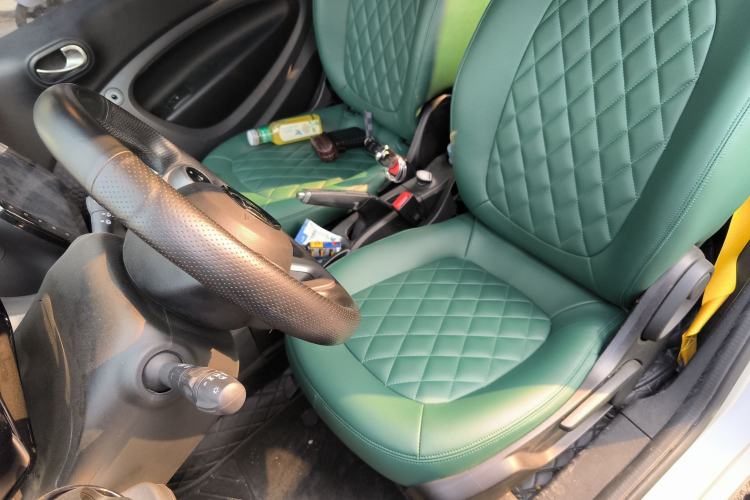 Used  fortwo 2015 1.0L 52 kW Hardtop Passion Edition
