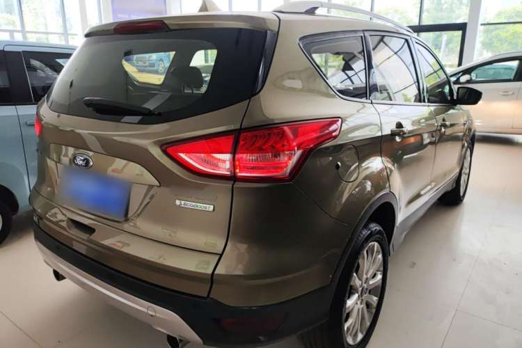 Used Ford Kuga 2015 1.5L GTDi Two-Wheel-Drive Comfort Model
