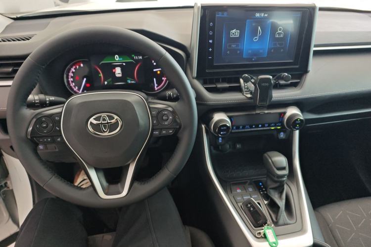 Used Toyota RAV4 2020 2.0L CVT Two-Wheel Drive Fashion Edition
