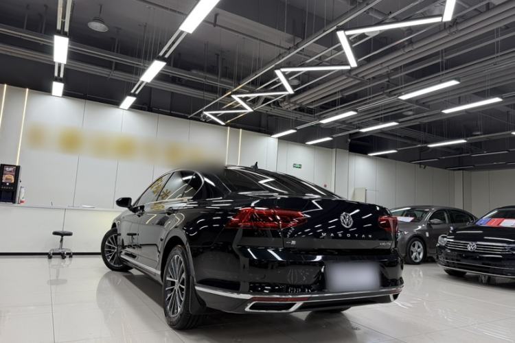 Used Volkswagen Magotan 2020 330TSI DSG Luxury Edition
