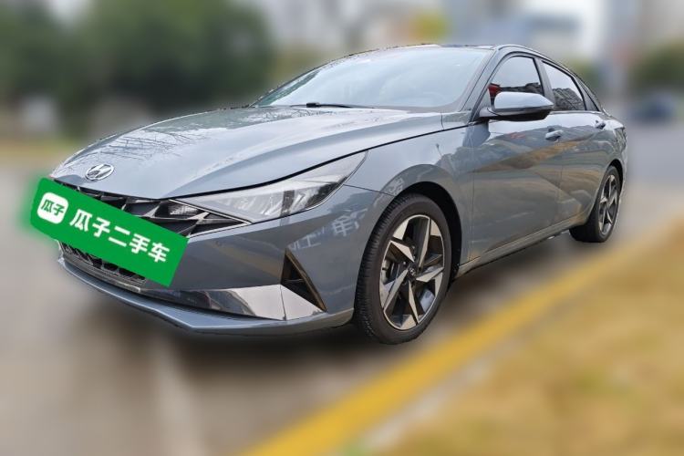 Used Hyundai Elantra 2021 1.5L CVT LUX Prestige Edition