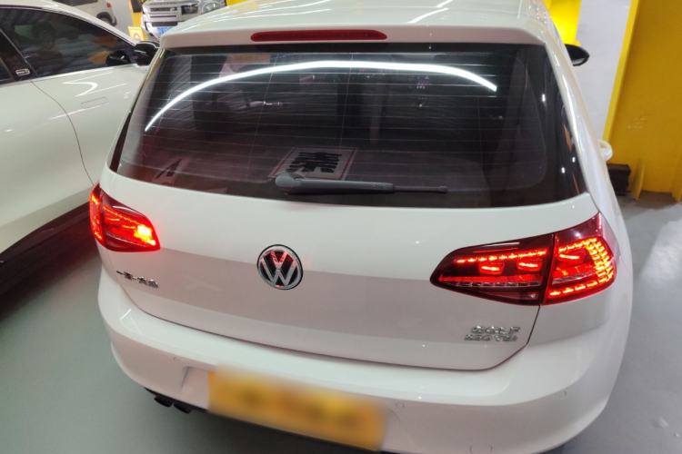 Used Volkswagen Golf 2017 230TSI Automatic Comfort Edition – Celebrating Milestone of One Million Units
