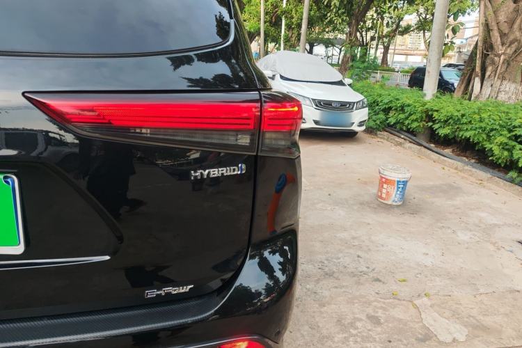 Used Toyota Crown Land Cruiser 2021 2.5L HEV Four-Wheel Drive Premium Edition