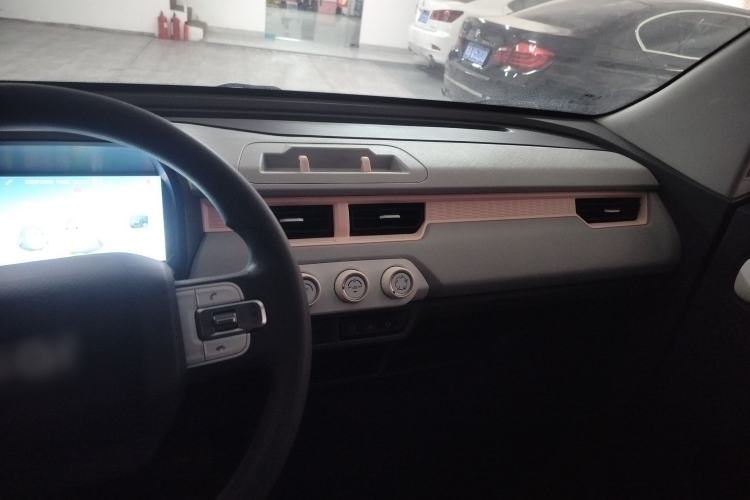 Used Chery QQ Ice Cream 2022 120km Conical Shape Lithium Iron Phosphate
