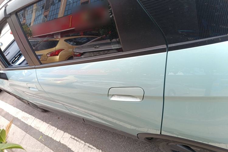 TDK.VehicleDetails.img