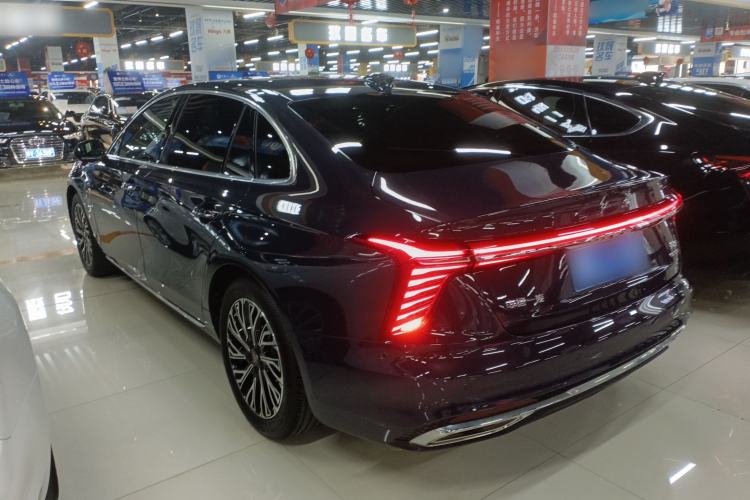 Used Hongqi H5 2023 2.0T Automatic Smart Connect Flagship Edition
