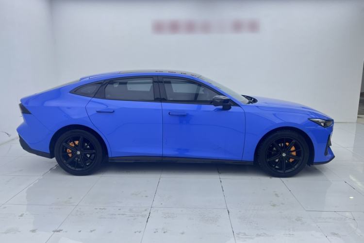 Used Changan UNI-V 2022 1.5T Prestige Version