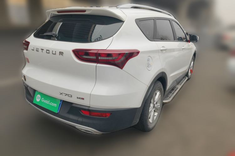 Used JETOUR X70M 2021 1.5T DCT Luxury Partner Model 7 Seats