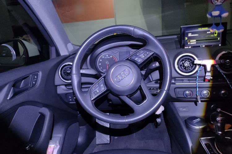 Used Audi A3 2019 Limousine 35 TFSI Fashion Edition China V standard
