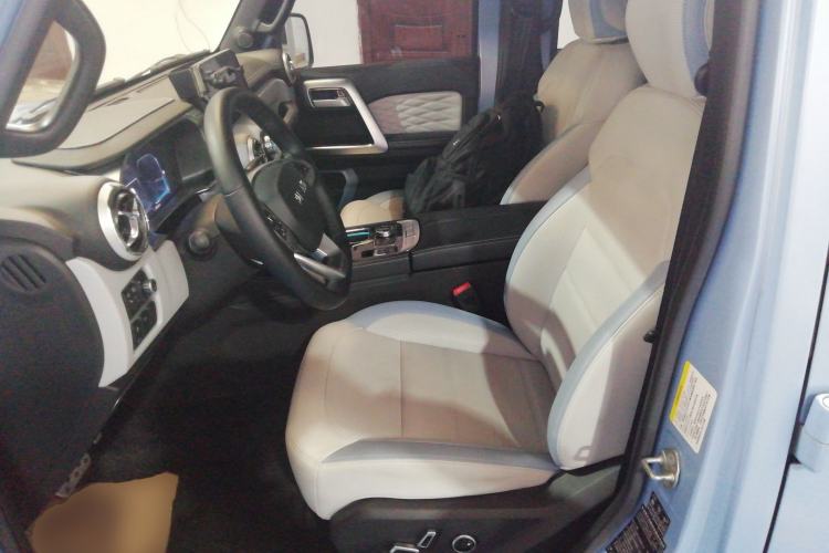 Used BAIC Off-Road BJ40 2023 2.0D Automatic Four-Wheel Drive Blade Hero Edition Adventurer Type
