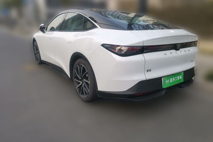 Used ARCFOX Alpha S5 2024 560MAX 185kW
