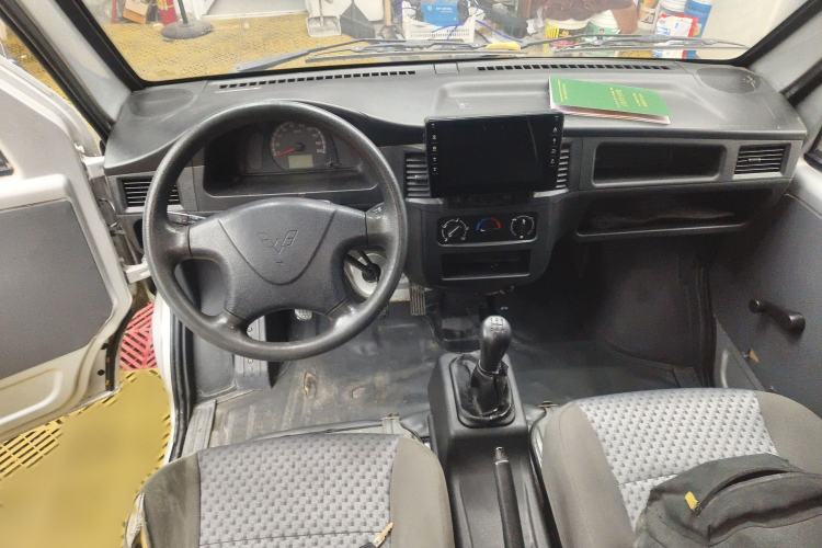 Used Wuling Zhiguang 2020 1.2L Practical Model China VI LSI