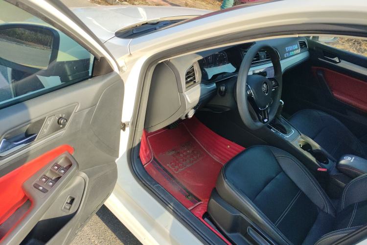 Used Volkswagen Lamando 2021 230TSI DSG Fashion Edition
