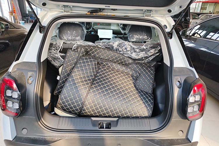 Used AION UT 2025 330 Starlight Edition
