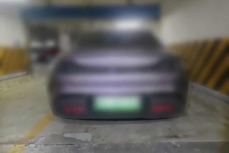 Used Xiaomi Auto SU7 2024 Four-Wheel Drive Ultra-Long Range Advanced Intelligent Driving Max Edition
