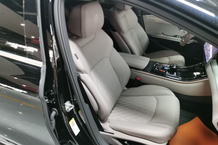 Used BYD Han 2024 EV Glory Edition 506KM Front-Wheel-Drive Premium Model