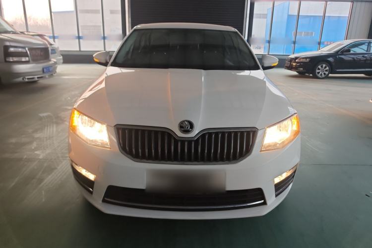 Used Skoda Octavia 2017 1.6L Manual Trend Edition