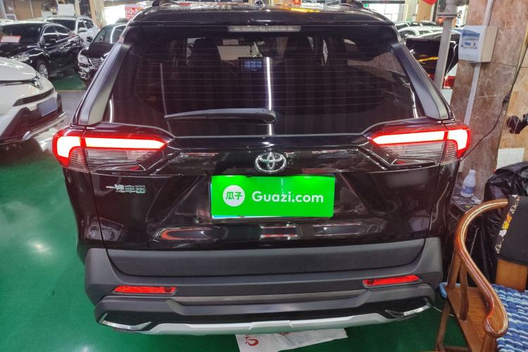 Used Toyota RAV4 2022 2.0L CVT Two-Wheel Drive Fashion Edition
