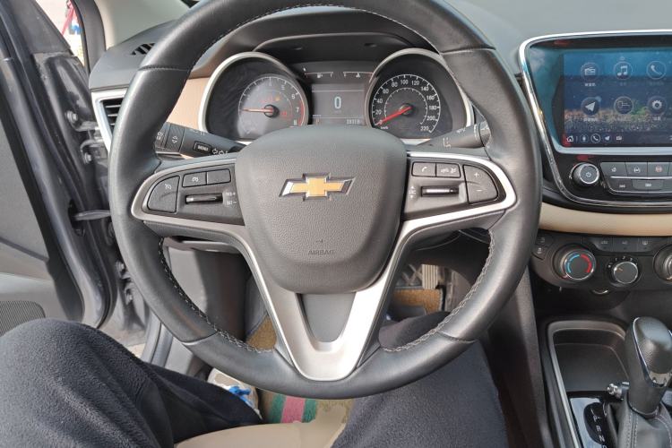 Used Chevrolet Monza 2020 320 Automatic Enjoyment Edition
