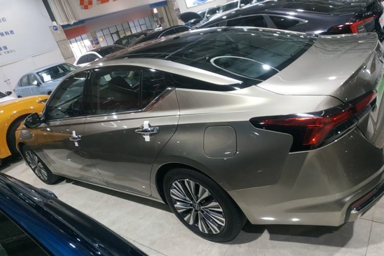 Used Nissan Teana 2022 2.0L XL-Upr Enjoyment Edition