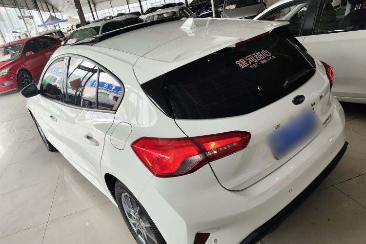 Used Ford Focus 2021 Hatchback EcoBoost 180 Automatic Titanium Edition
