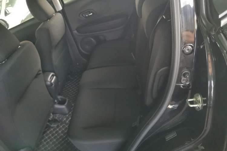 Used Honda Vezel 2017 1.5L CVT 2WD Comfort Model
