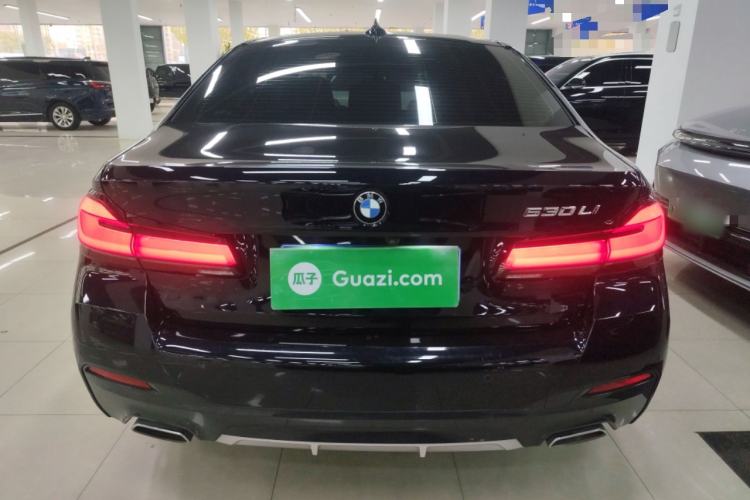 Used BMW 5 Series 2022 Restyled 530Li Luxury Edition M Sport Package
