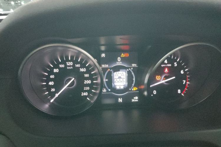 Used Land Rover Discovery Sport 2018 240 PS SE Version
