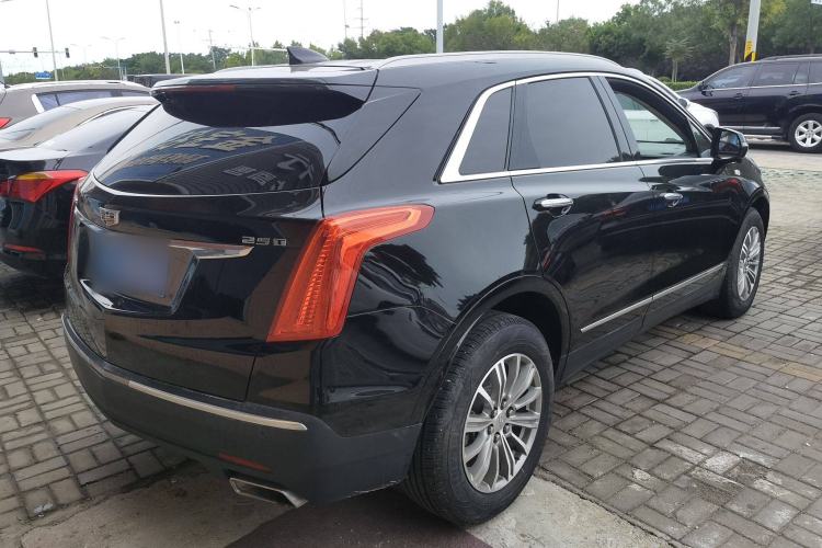 Used Cadillac XT5 2018 25T Luxury Model
