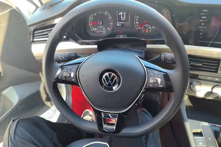 Used Volkswagen Bora 2021 1.5L Automatic Fashionable Smart Connectivity Version
