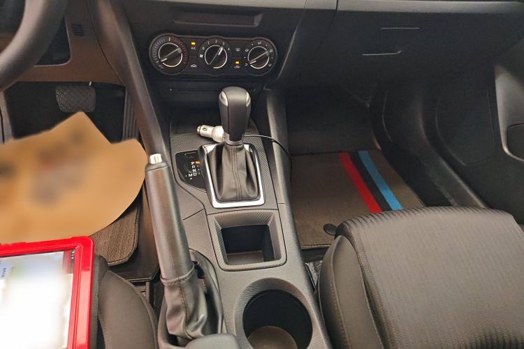 Used Mazda Mazda 3 Axela 2016 Sedan 1.5L Automatic Comfort Model
