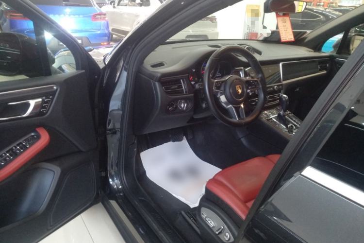 Used Porsche Macan 2020 Macan 2.0T
