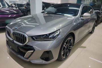 Used BMW 5 Series 2024 530Li Leading Model M Sport Package