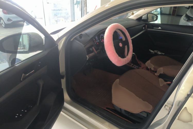 Used Volkswagen Lavida 2019 Lavida Start 1.5L Automatic Trendy Version China VI Standard
