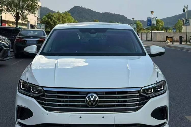 Used Volkswagen Lavida 2024 300TSI DSG Full-Comfort Edition
