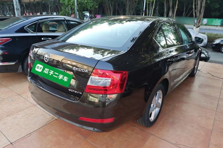 Used Skoda Octavia 2015 1.6L Automatic Yijie Edition

