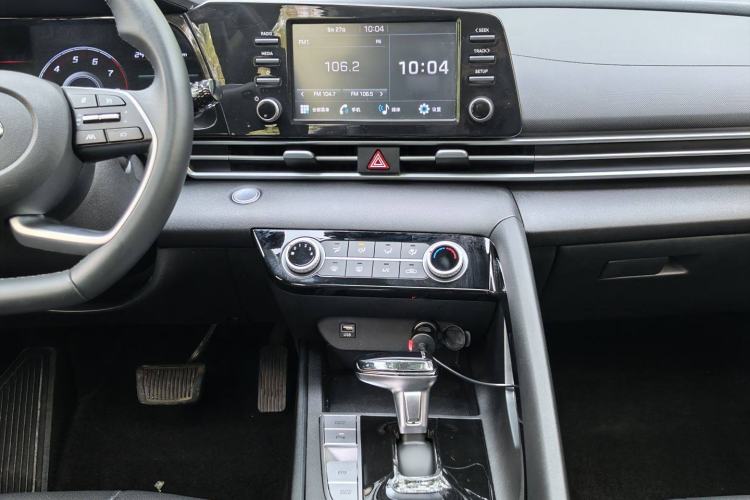 Used Hyundai Elantra 2022 1.5L CVT GLX Elite Edition
