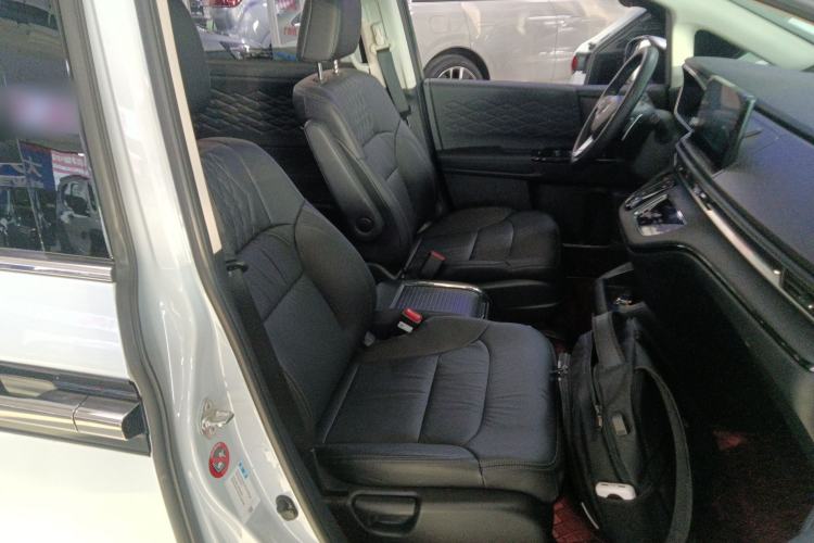 Used Honda Elysion 2024 2.0L eHEV Luxury Edition
