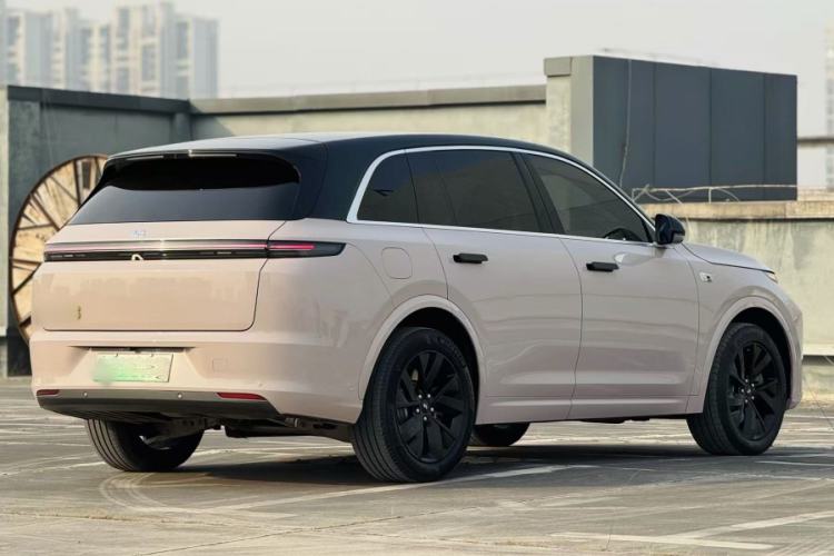 Used Li Auto L7 2023 Air model
