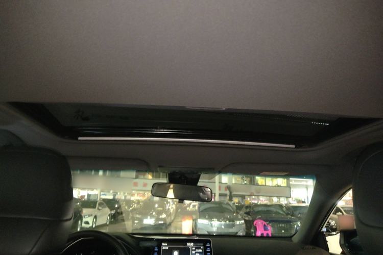 Used Toyota Avalon 2021 2.5L Luxury Edition
